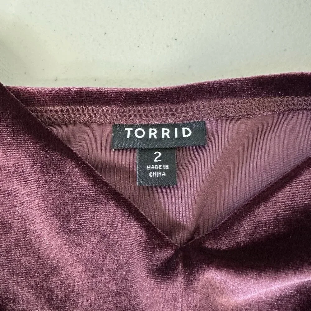 Torrid Maxi Flutter Sleeve Dress 2X Winetasting Velvet - Picture 4 of 13